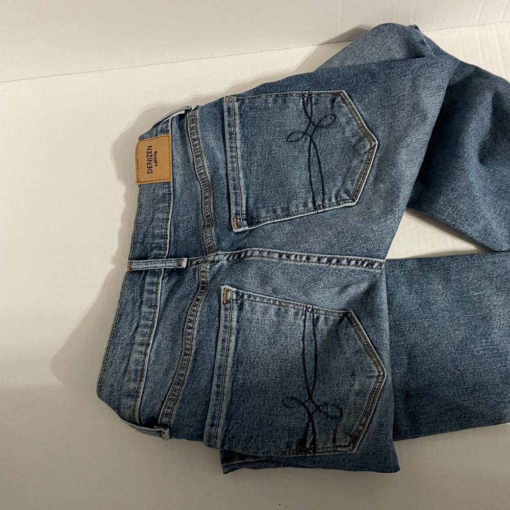 Jeans - Picture 4 of 4